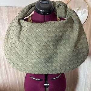 Urban Expressions Suede Woven Hobo Shoulder Bag in Olive